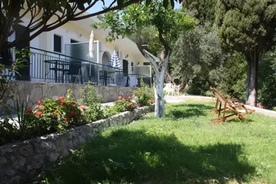 Dolphin Sea View Rooms - Paleokastritsa