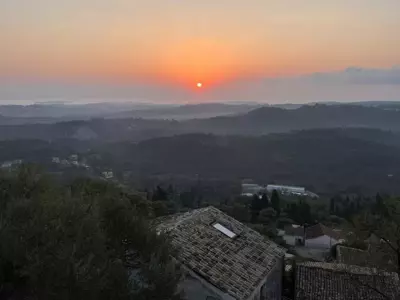 Kontis Apt 1 - Pelekas