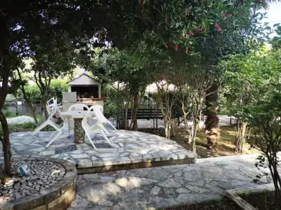 Kostas' Garden - Roda