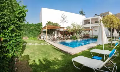 Tree of Life Art Hotel - Agia Marina Nea Kydonias