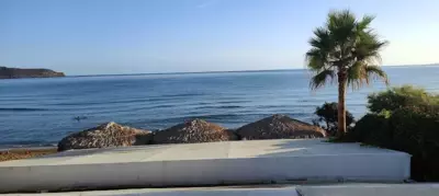 Queen Mary Beachfront Studios - Agia Marina Nea Kydonias