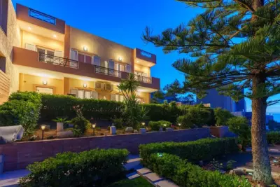 FNK Apartments with Sea View - Agia Pelagia