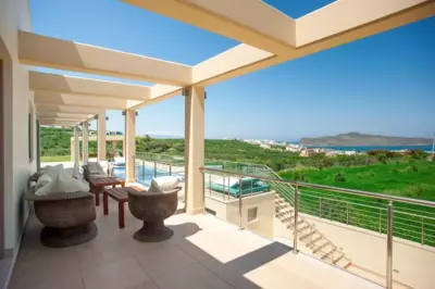 Luxury 6-Bedroom Villa With Private Pool- Villa Prigipessa - Chania La Canea