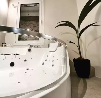 Perla Coco Jacuzzi Suites - Chania La Canea
