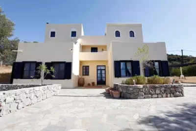 Großes Haus mit traumhaftem Ausblick - Georgioupolis