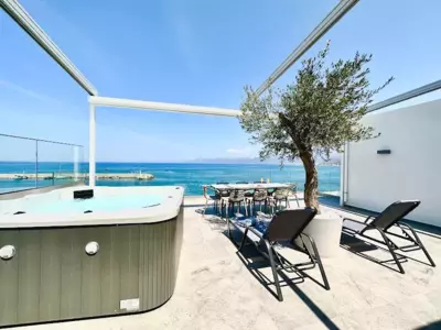 Skipper Beachfront Suites - Hersonissos