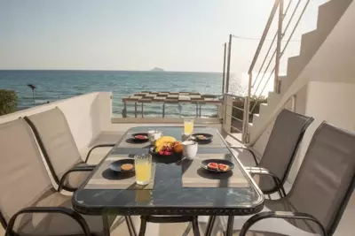 Stella & Eleni Suite With Shared Pool & Open View - Kalamaki