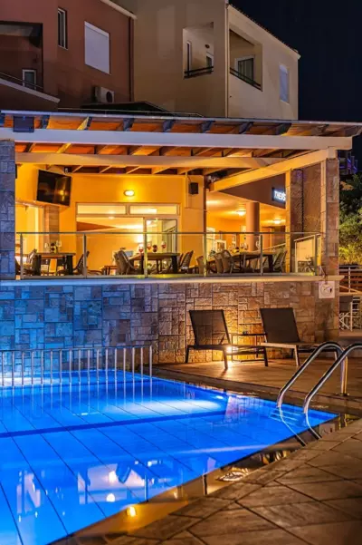 Theos Village Apartments - Kato Daratso