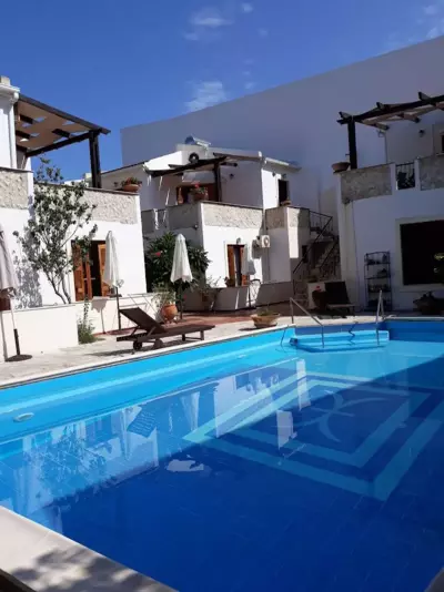 Potoula Apts - Kato Daratso