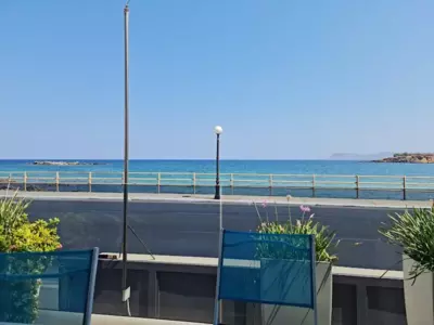 Sonja Beachfront Apartments - Kato Daratso