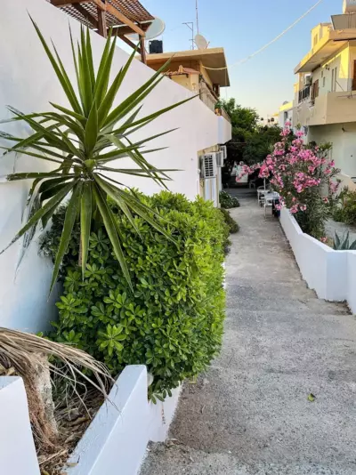 Central House with Quiet Garden - Kissamos