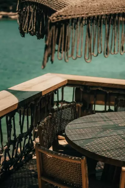 Onar seaside experience - Kokkini Khanion