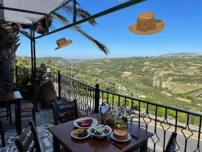 BAXES μπαξες - Kokkini Khanion