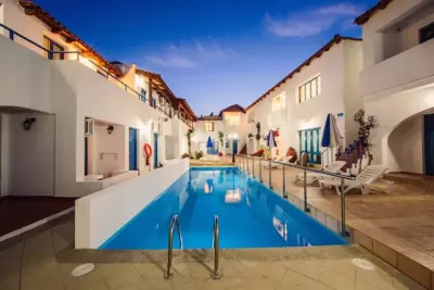 Iliana Hotel - Panormos