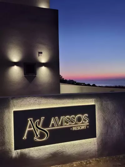 Avissos Resort, By Hellocrete - Panormos