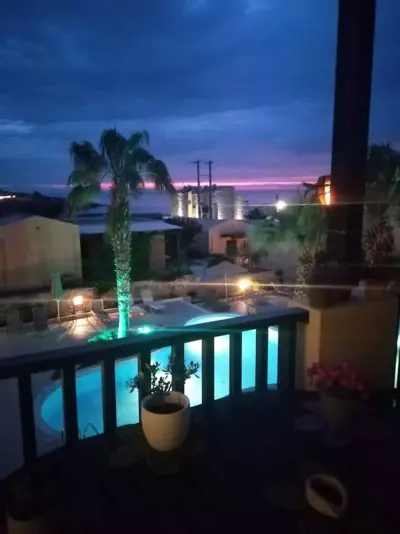 Sun & Blue Βeach Apartment - Panormos