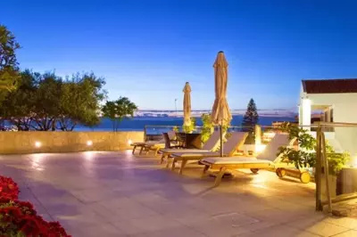 Esthisis Suites Chania - Platanias