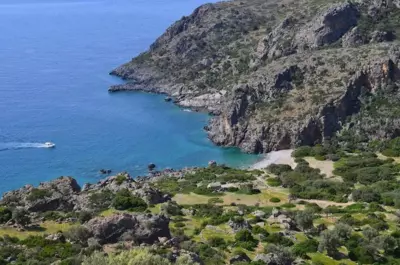 Lissos Beach - Platanias