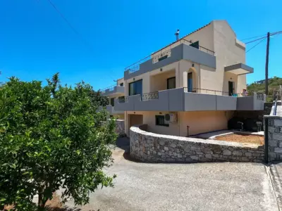 Fifi's luxury apartment - Platanias
