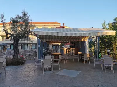 Angela Hotel - Agia Marina Aegina