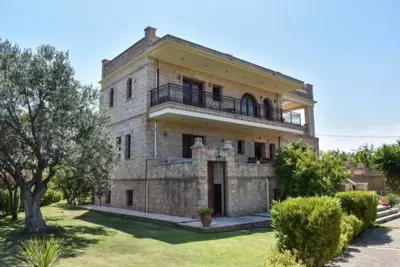 Miss Valentina-Modern Stone Villa in Aegina - Egina Città