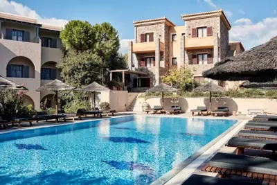 Angelina Boutique Escape - Perdhika