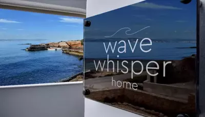 Wave Whisper Home - Vathi
