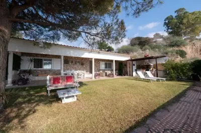 Villa Cortesia Maritima - seaside & private - Amarynthos