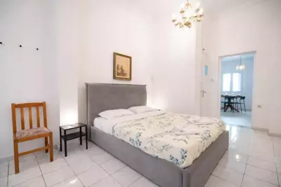 Explore Greece from City Centre Apartment - Calcide