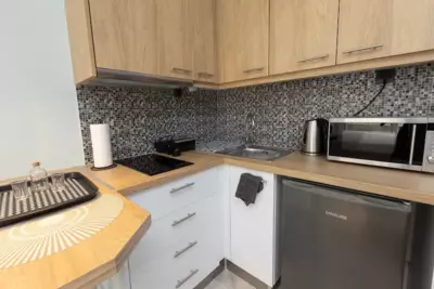 EllMar - new & modern studio in the center - Calcide