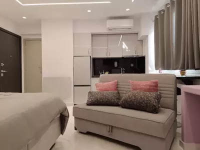 Modern studio in the city center - Calcide