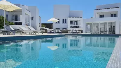 Lemon Tree Houses - Folegandros