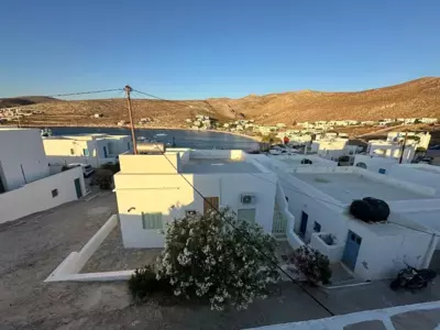 Beachfront Cycladic House - Folegandros