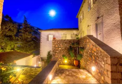 Nereids Guesthouse - Hydra