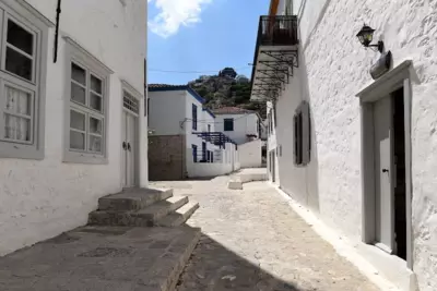 Keresbino Hydra Port House - Hydra