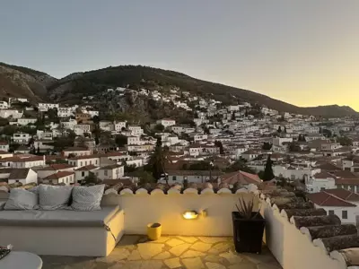 Hydra's Ideal Accommodation - Hydra