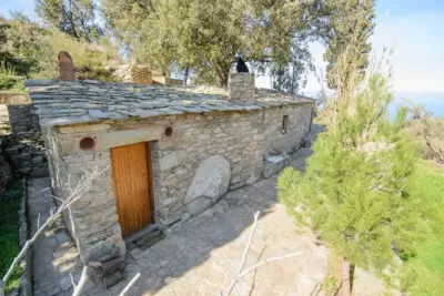 Traditional Stone House in Akamatra Ikaria - Raches