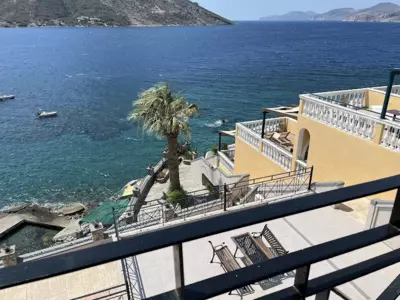 MASSOURI BEACH HOTEL - Masouri