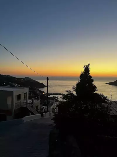 The little house on the hill of Myrties - Mirteai