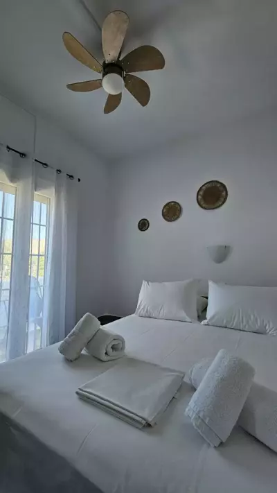 Enalia Apartments - Korissia