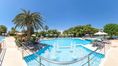 Caravia Beach Hotel - Marmari