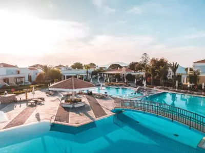 Neptune Luxury Resort - Mastichari