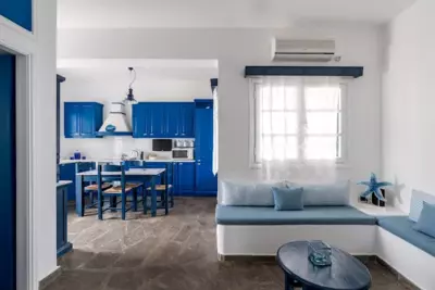 Loutra Kythnos Suites - Loutra