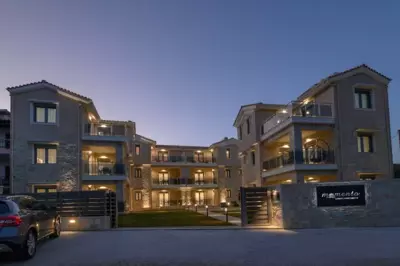 Monato Luxury Apartments - Agios Nikitas