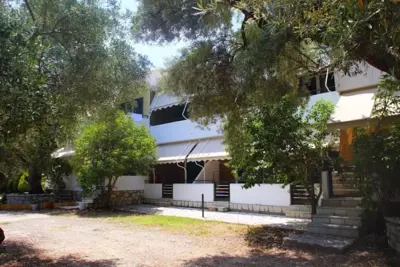 Sofia and Soul Studios - Kalamitsi