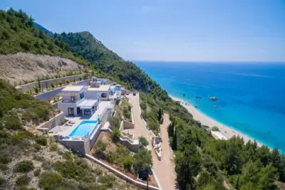Kathisma Bay Villas - Luxury Villas - Villa Helios - Kalamitsi