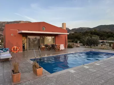 Avraam Sunset Villas with Private Heated Pools - Kalamitsi