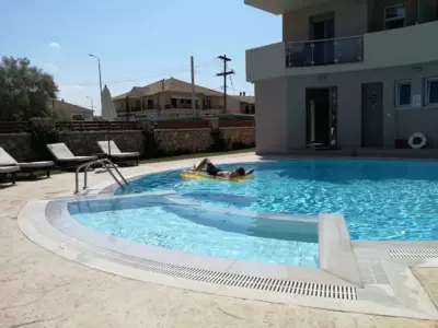 Kamares Luxury Apartments - Lefkada Città
