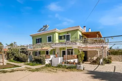 Dionysia Rooms - Lefkada Città