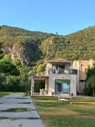 Brunello Seaside Apartments - Lefkada Città